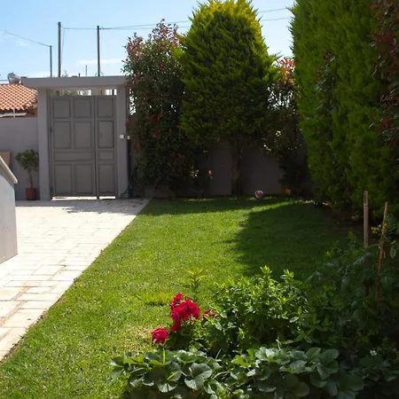 Elias Studio - Near To The Port Of Rafina And The Airport Of Athens Agios Spyridon  Exterior photo